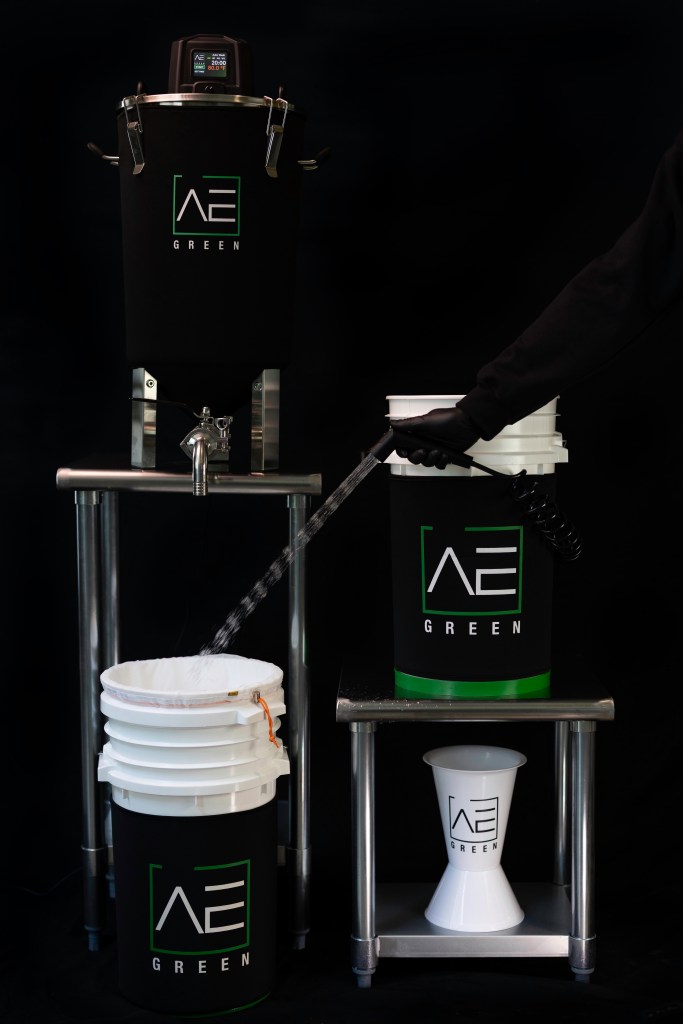 Automated Hash Washer Benefits for Hash Makers - Aether Green